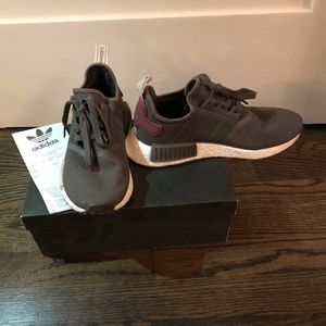 ADIDAS ORIGINALS NMD R1 - WOMEN'S Size 6